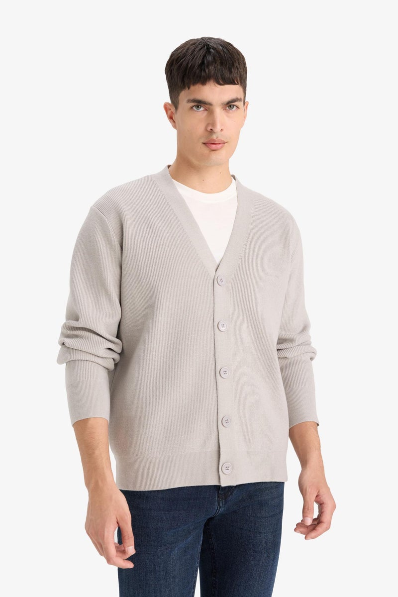 DeFacto Grey Man Relax Fit V-Neck Knit Cardigan Casual - Image 3
